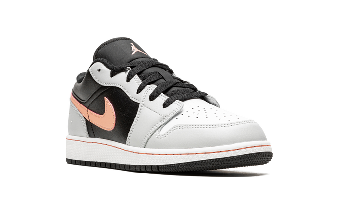 Jordan 1 Low Black Grey Pink (GS)