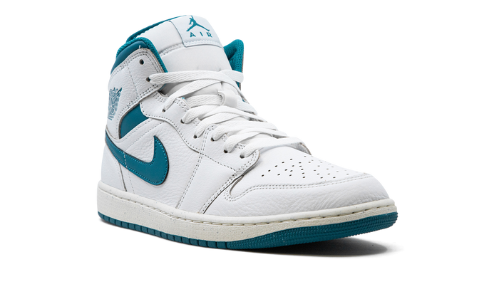 Jordan 1 Mid SE Industrial Blue