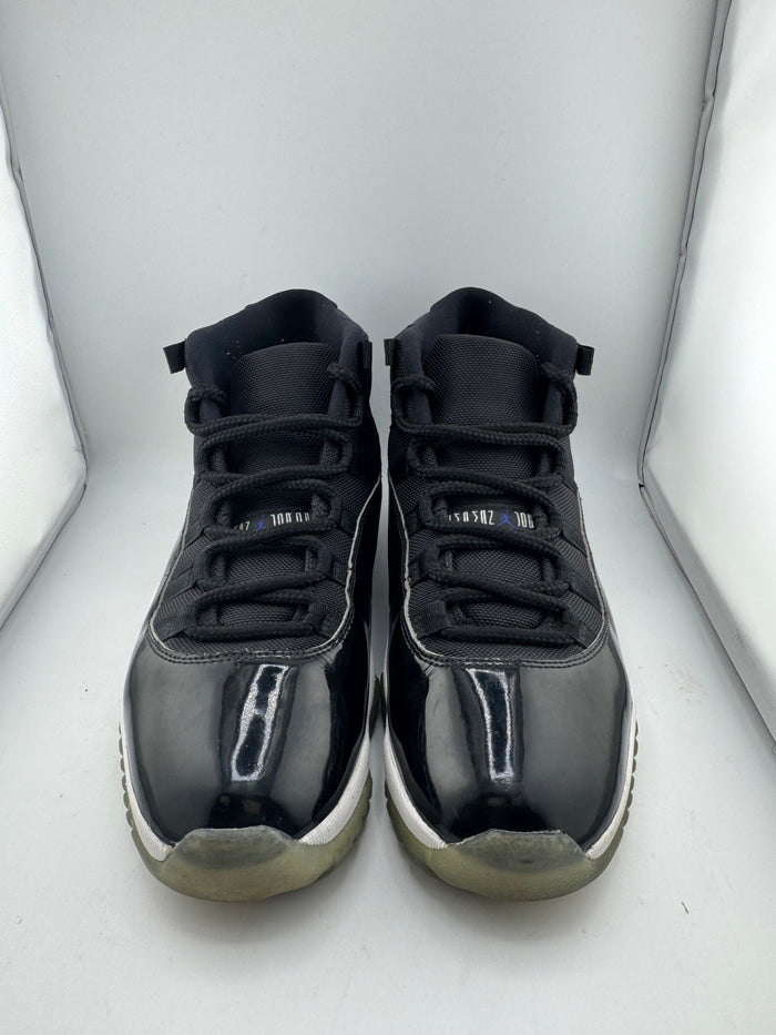 Jordan 11 Retro Space Jam (2016)