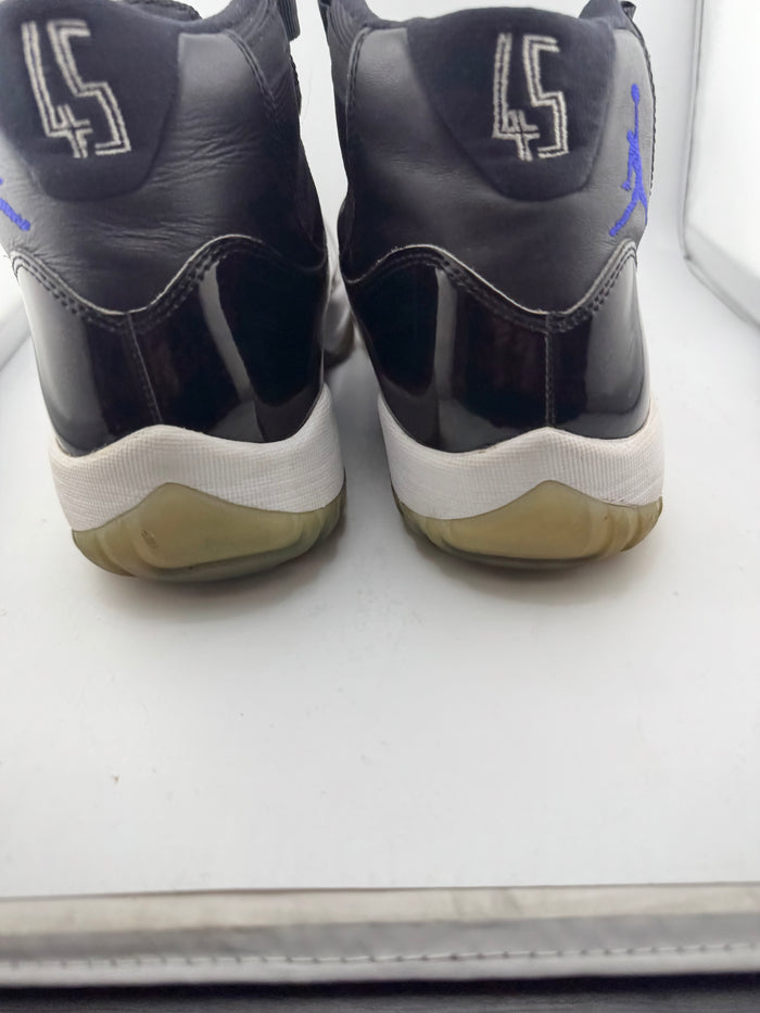 Jordan 11 Retro Space Jam (2016)