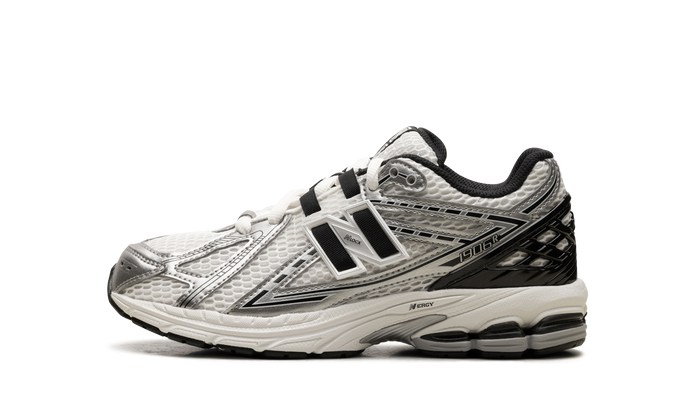 New Balance 1906R Silver Metallic Black (GS)