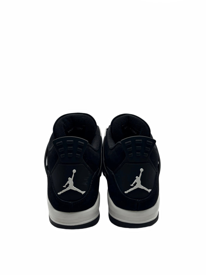 Jordan 4 Retro White Thunder