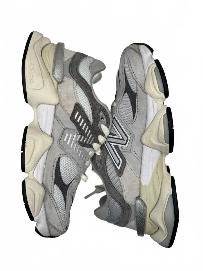 New Balance 9060 Rain Cloud Grey