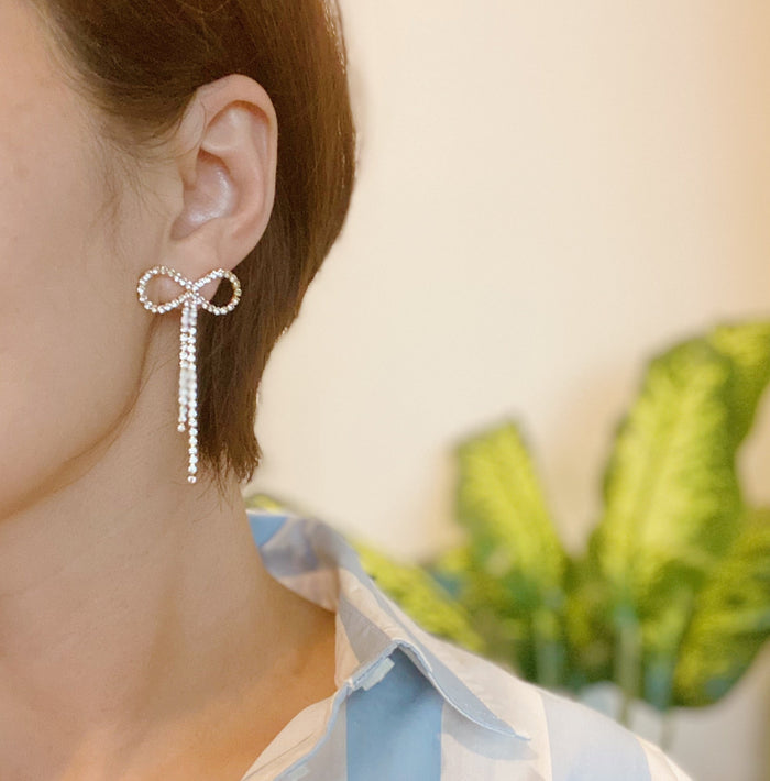 Adorable Shine Bow Earrings Ellisonyoung.com
