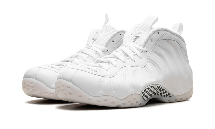 Nike Air Foamposite One Triple White