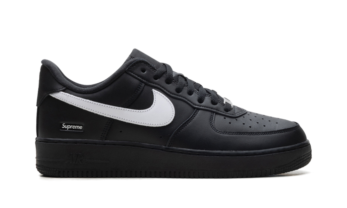 Nike Air Force 1 Low Supreme Black White