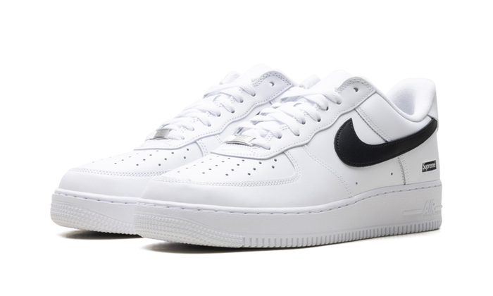 Nike Air Force 1 Low Supreme White Black