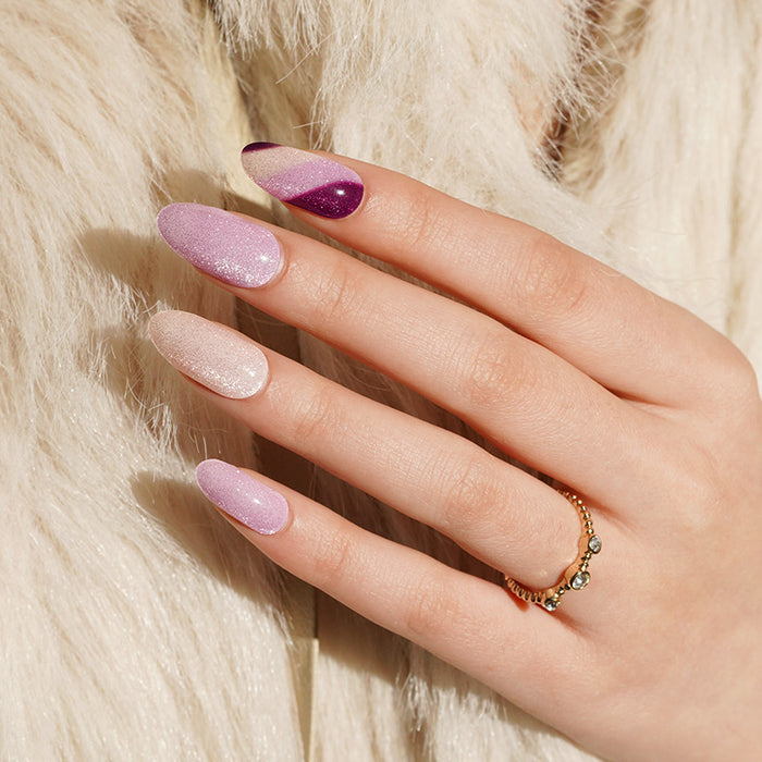 Stickers ongles en gel blanc et mauve pailleté, effet dégradé