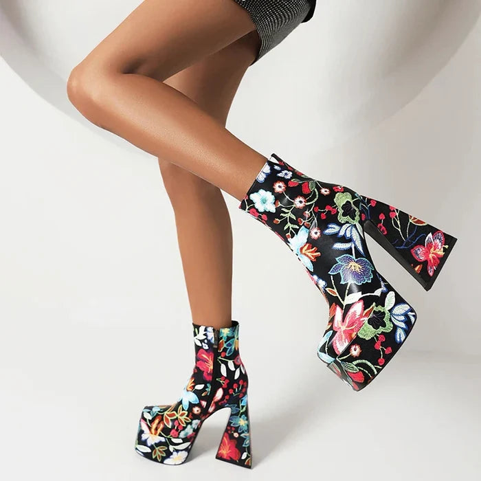 Flower Chunky Heel Boots