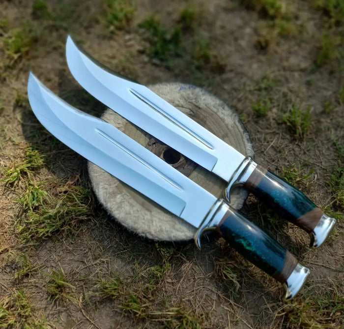 Handmade D2 Steel Mirror Polish Heavy Duty Camping Knife cskforged