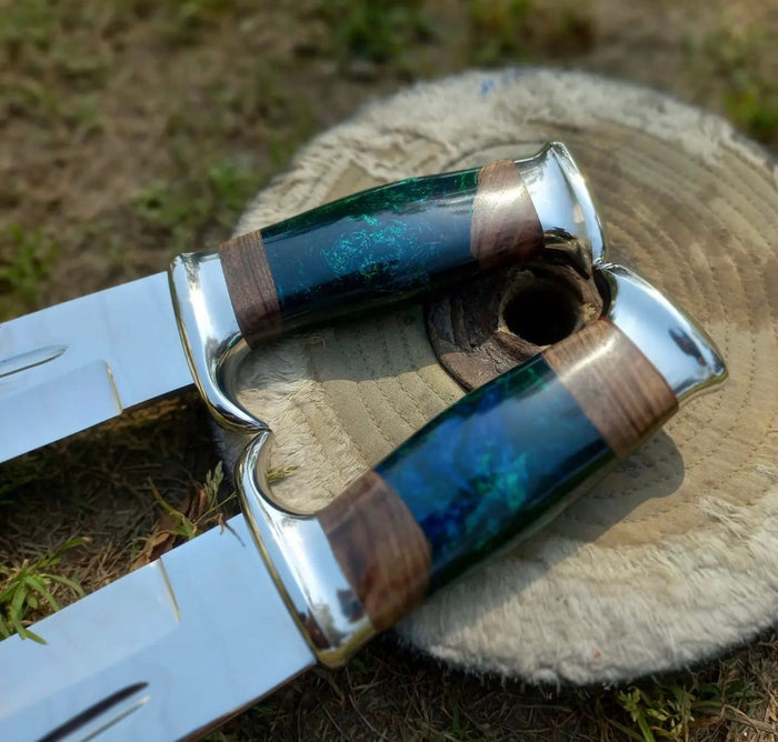 Handmade D2 Steel Mirror Polish Heavy Duty Camping Knife cskforged