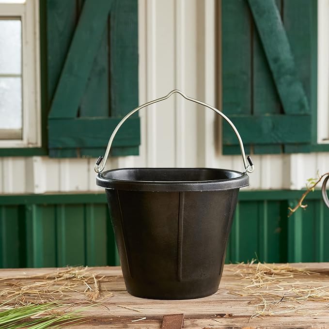 Heated Flat - Back Rubber Bucket for Livestock - 5FWB - 18 qt - 5