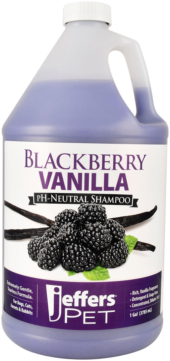 Jeffers Pet Blackberry Vanilla pH - Neutral Pet Shampoo - TZ1B - Gallon - 1 - 5