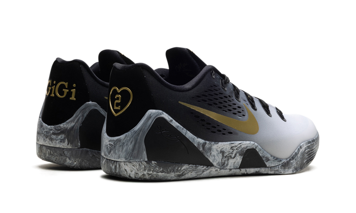 Nike Kobe 9 EM Low Protro Mambacita