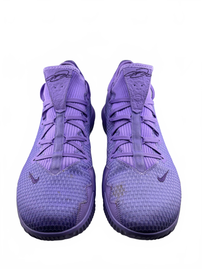 Nike LeBron 16 Low Atomic Violet