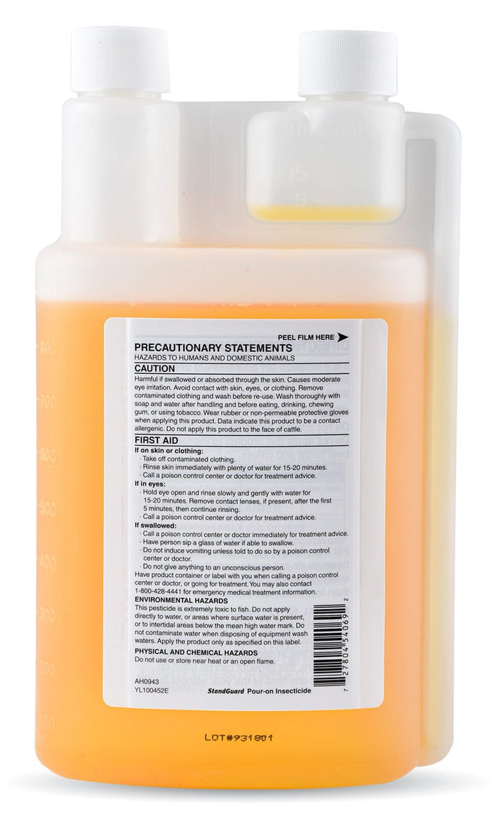 StandGuard® Pour - On Insecticide for Fly Control - E1S1 - 900 mL StandGuard Pour - On Insecticide - 2