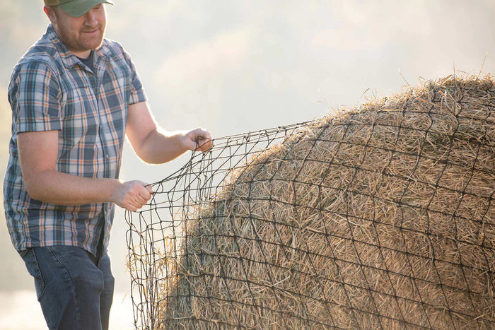 Texas Haynet Livestock Hay Bale Net for Round or Square Bales, 3" Holes - THAD - Round - 6 lbs - 1