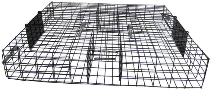 The Squirrelinator Squirrel Trap - RUGS1 - With Basin - 1