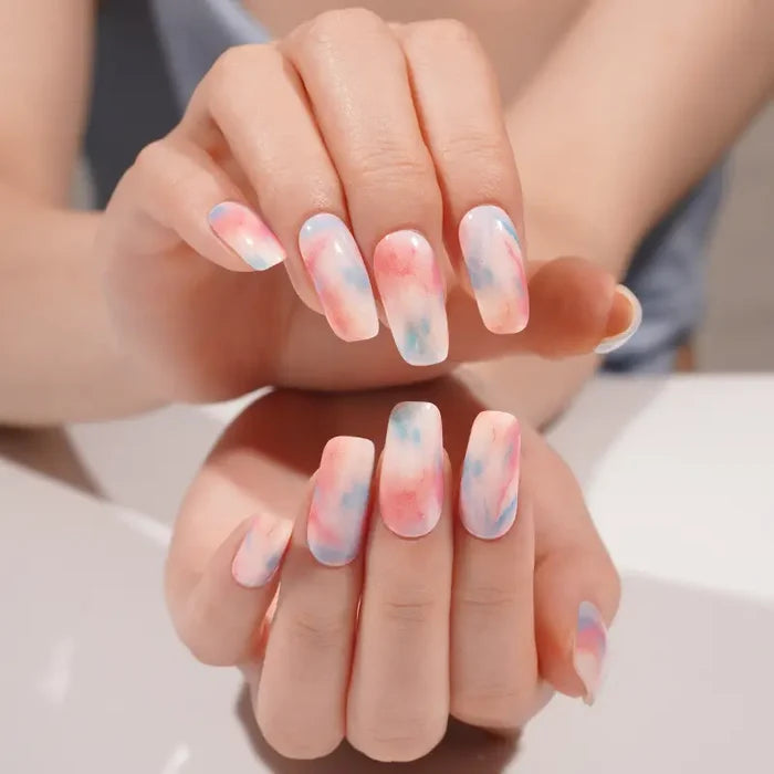 Stickers ongles en gel Veyana Geeli House avec mélange blanc, bleu et rose
