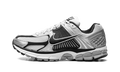 Nike Zoom Vomero 5 Metallic Silver Black