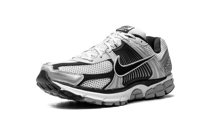 Nike Zoom Vomero 5 Metallic Silver Black